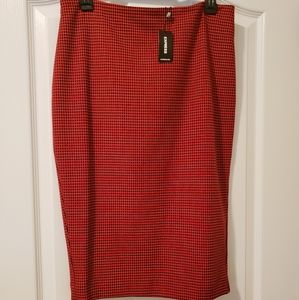 Express Women's houndstooth skirt